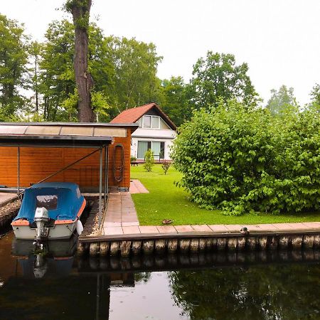 Ferienhaus Direkt An Der Spree Mit Whirlpool Und Sauna Βερολίνο Εξωτερικό φωτογραφία