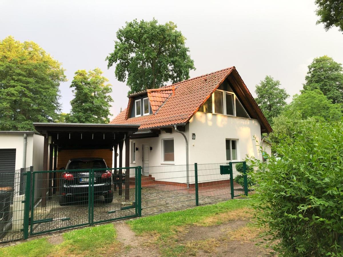 Ferienhaus Direkt An Der Spree Mit Whirlpool Und Sauna Βερολίνο Εξωτερικό φωτογραφία