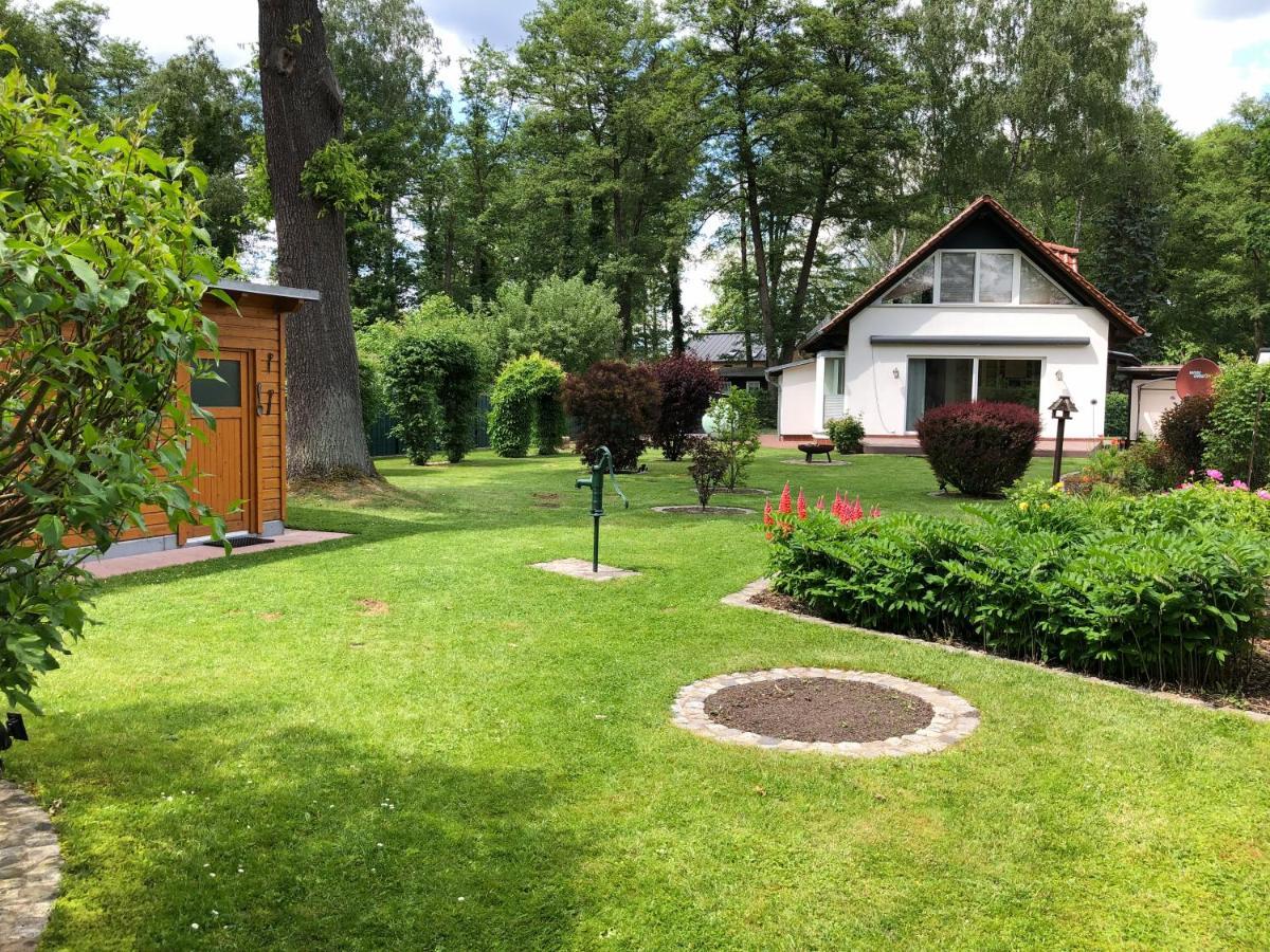 Ferienhaus Direkt An Der Spree Mit Whirlpool Und Sauna Βερολίνο Εξωτερικό φωτογραφία
